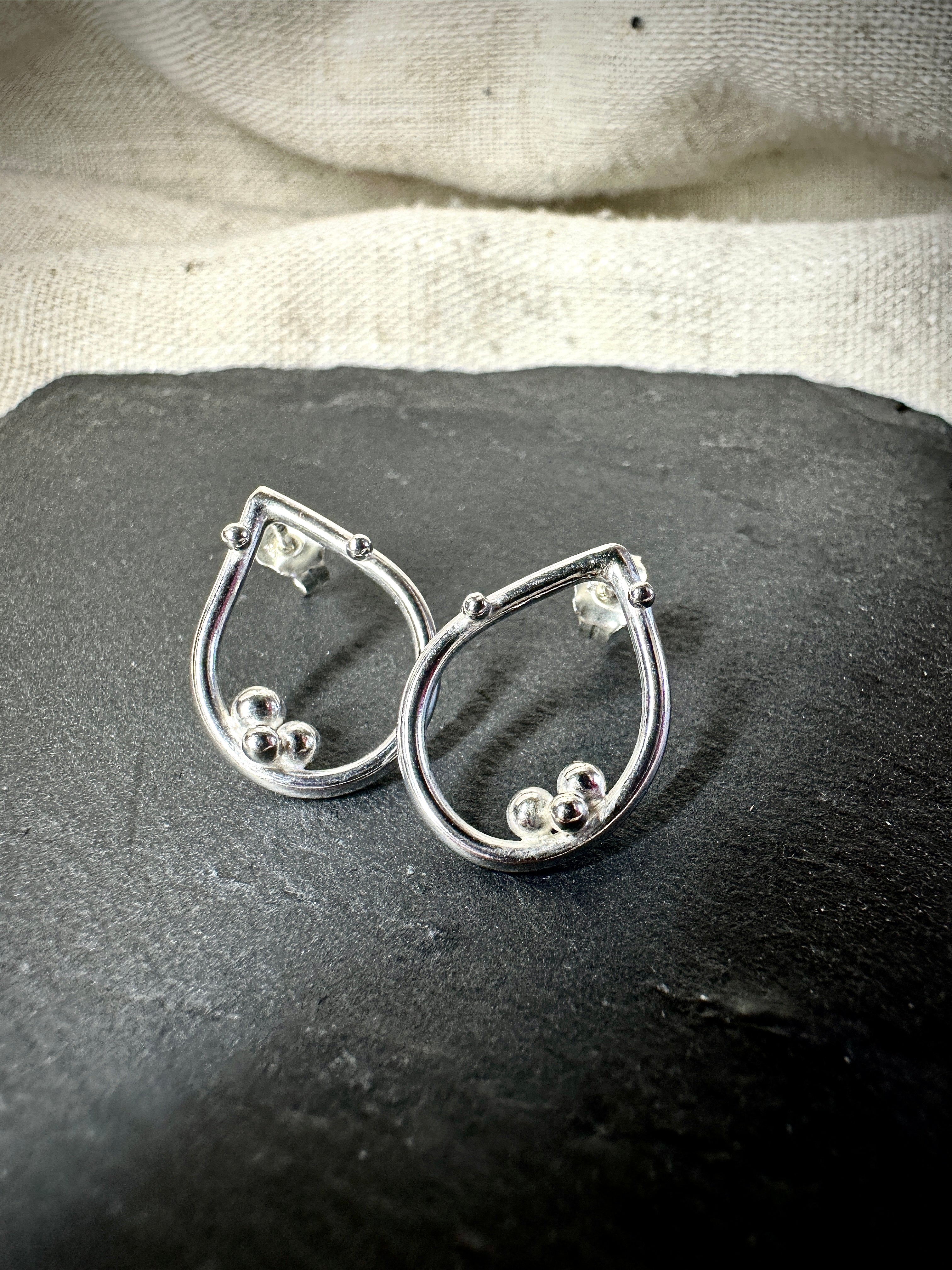 Dewdrops – Handmade Sterling Silver Teardrop Stud Earrings